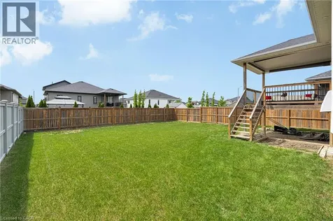 329 Patten Crescent Amherstburg ON N9V 0G3
