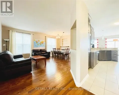 439 Cavesson Street Ottawa ON K2V 0B1