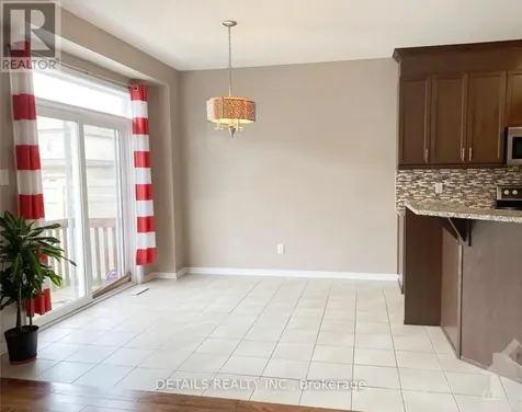 439 Cavesson Street Ottawa ON K2V 0B1