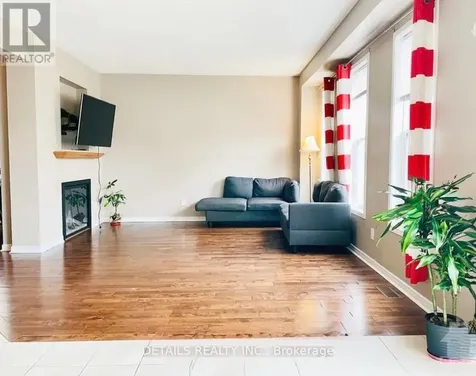 439 Cavesson Street Ottawa ON K2V 0B1