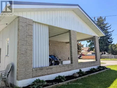 551 15th Avenue Hanover ON N4N 3J2