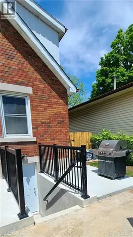 120 Elmwood Avenue Cambridge ON N1R 4Y6