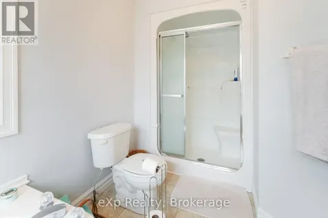 8 Sandpiper Court Saugeen Shores ON N0H 2L0