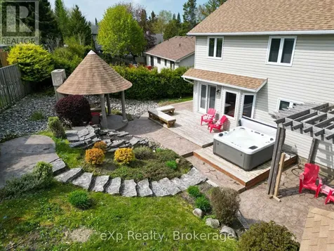 8 Sandpiper Court Saugeen Shores ON N0H 2L0