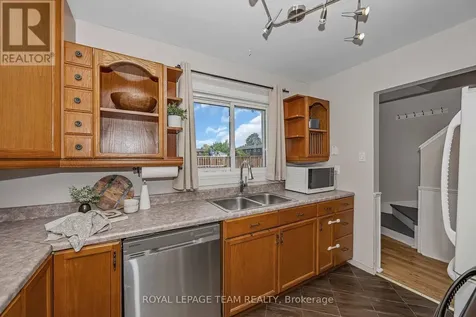 3107 Stockton Drive Ottawa ON K1T 1S2