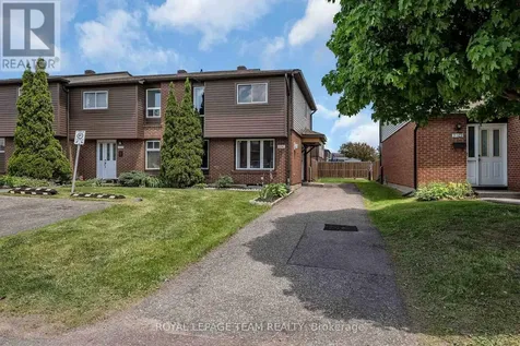 3107 Stockton Drive Ottawa ON K1T 1S2