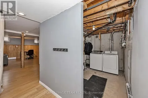 3107 Stockton Drive Ottawa ON K1T 1S2