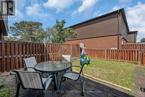 3107 Stockton Drive Ottawa ON K1T 1S2