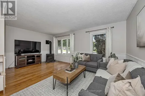 3107 Stockton Drive Ottawa ON K1T 1S2
