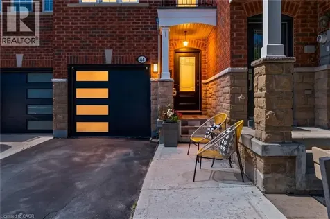 44 Denison Avenue Brampton ON L6X 0H1