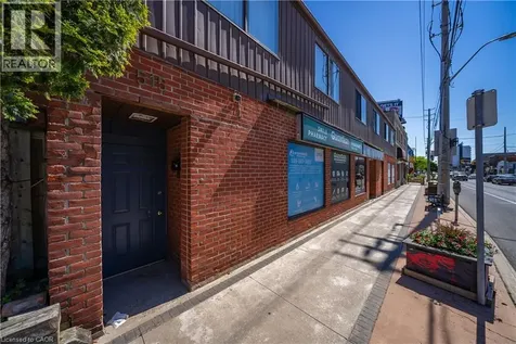 323 Upper Wentworth Street Hamilton ON L9A 4T2
