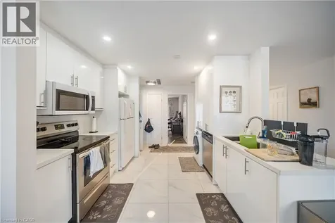 323 Upper Wentworth Street Hamilton ON L9A 4T2