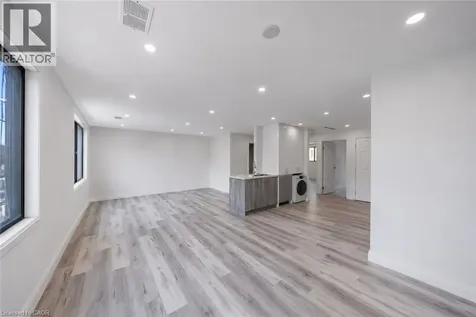 323 Upper Wentworth Street Hamilton ON L9A 4T2