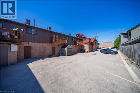 323 Upper Wentworth Street Hamilton ON L9A 4T2