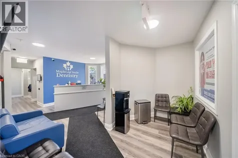 323 Upper Wentworth Street Hamilton ON L9A 4T2