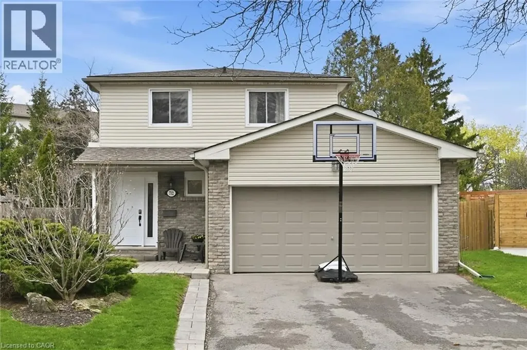 712 Auburn Crescent Burlington ON L7L 5B2