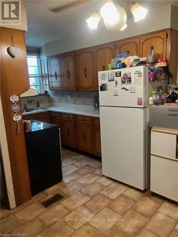83 Stanley Street Brantford ON N3S 6M5
