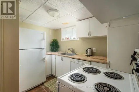 16 Hamilton Avenue Cobourg ON K9A 1V6