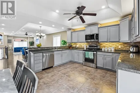 239 Branton Crescent Lakeshore ON N9K 1E2