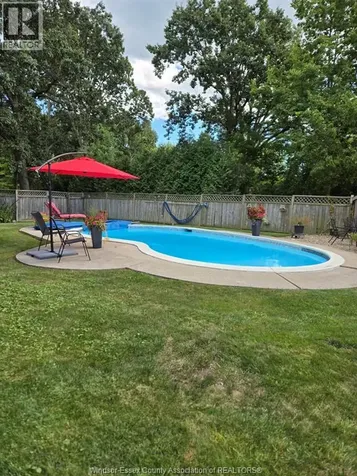 885 Front Road North Amherstburg ON N9V 2V6