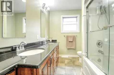 885 Front Road North Amherstburg ON N9V 2V6