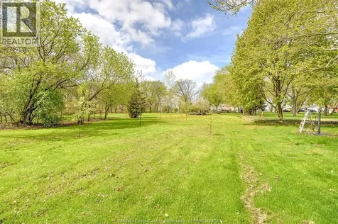 885 Front Road North Amherstburg ON N9V 2V6