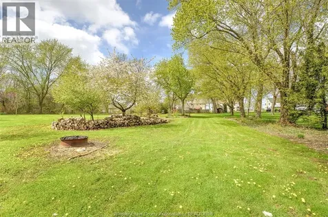 885 Front Road North Amherstburg ON N9V 2V6