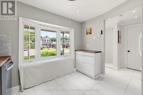 611 Preston Parkway Cambridge ON N3H 5J9