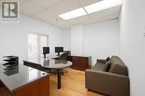 335 Renfrew Drive Markham (buttonville) ON L3R 9S9