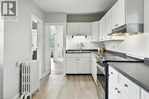 1047 Main Street East Hamilton ON L8M 1N5