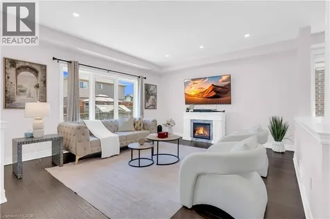 92 Desoto Drive Hamilton ON L9A 0B5