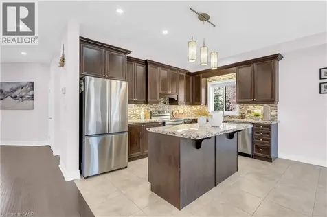92 Desoto Drive Hamilton ON L9A 0B5
