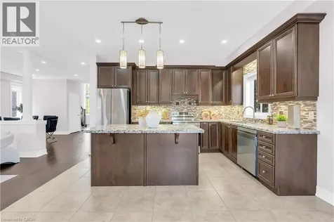 92 Desoto Drive Hamilton ON L9A 0B5