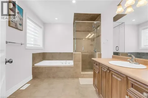 92 Desoto Drive Hamilton ON L9A 0B5