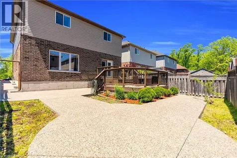 92 Desoto Drive Hamilton ON L9A 0B5