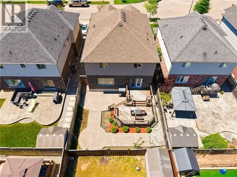 92 Desoto Drive Hamilton ON L9A 0B5