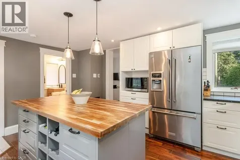 44 Krug Street Kitchener ON N2H 2X7