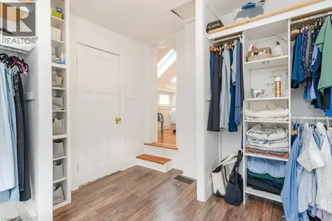 44 Krug Street Kitchener ON N2H 2X7