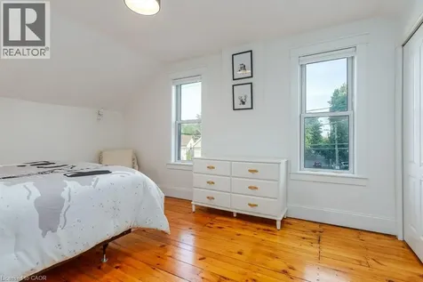 44 Krug Street Kitchener ON N2H 2X7