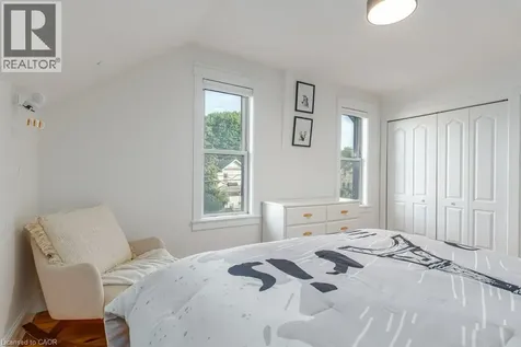 44 Krug Street Kitchener ON N2H 2X7