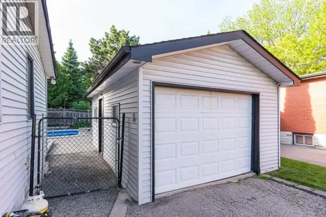 44 Krug Street Kitchener ON N2H 2X7