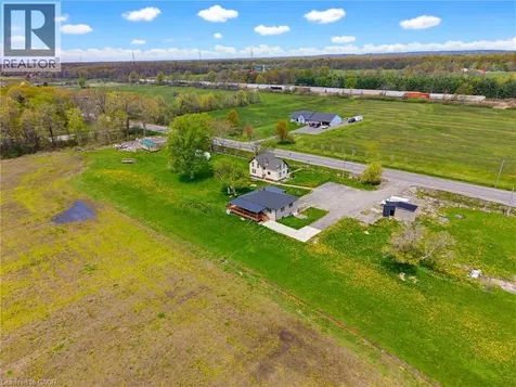 797 Forks Road Port Colborne ON L3K 5V5