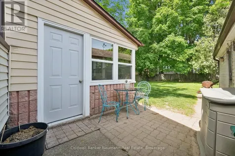 153 Winston Boulevard Cambridge ON N3C 1M1