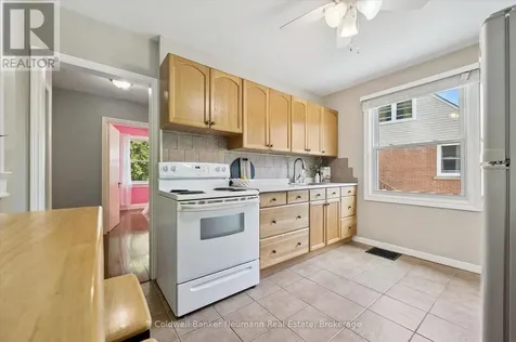 153 Winston Boulevard Cambridge ON N3C 1M1