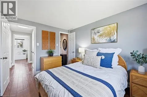 2470 Headon Forest Drive Burlington ON L7M 3X4