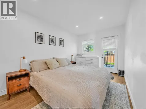 3760 Glenfield Windsor ON N9C 2B2