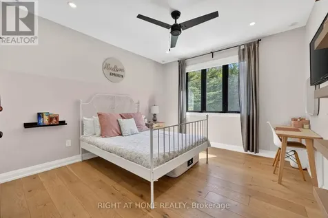 16 Woodland Heights Drive Adjala-tosorontio ON L0M 1J0