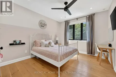 16 Woodland Heights Drive Adjala-tosorontio ON L0M 1J0
