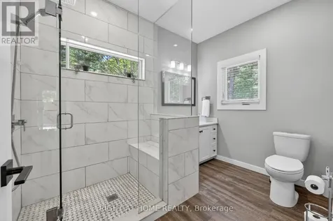 16 Woodland Heights Drive Adjala-tosorontio ON L0M 1J0