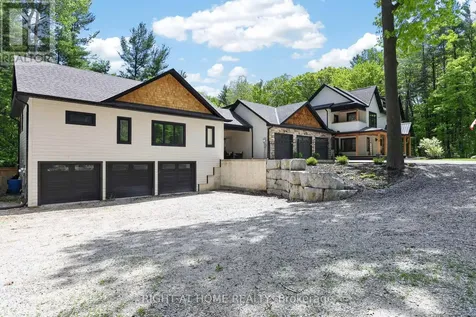16 Woodland Heights Drive Adjala-tosorontio ON L0M 1J0
